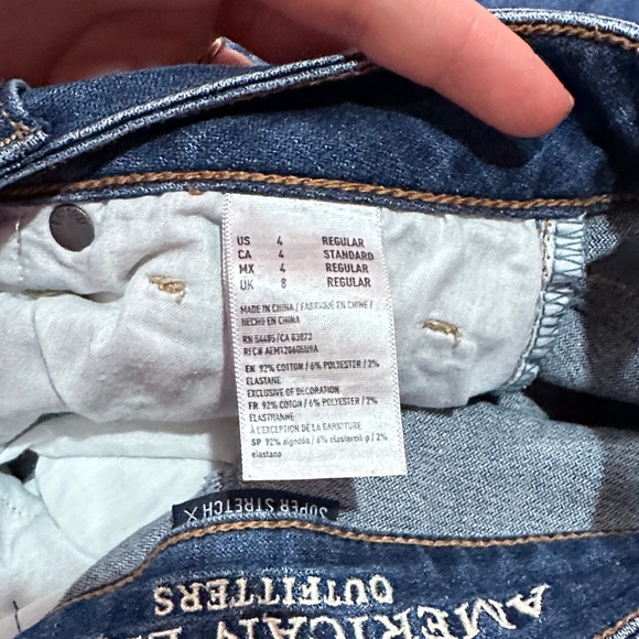 American Eagle Outfitters Women's Blue Distressed Jeans Size 4 - Picture 3 of 8